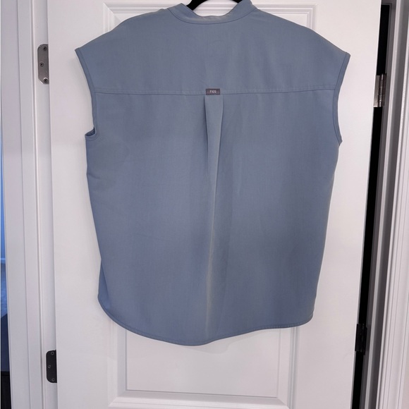 Figs Women’s Rafaela Top Dusty Blue - Picture 6 of 6